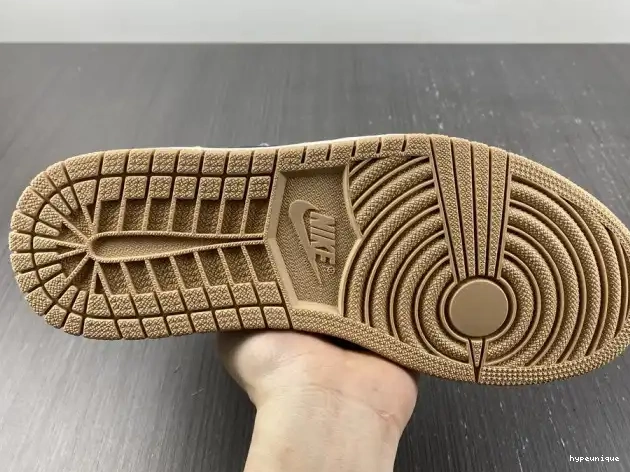 HYPE OG Heirloom High Air Jordan 555088-202 1 0526